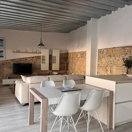Casa Nuna Modern Loft With Private Garden Terrace Jerez de la Frontera Exterior foto
